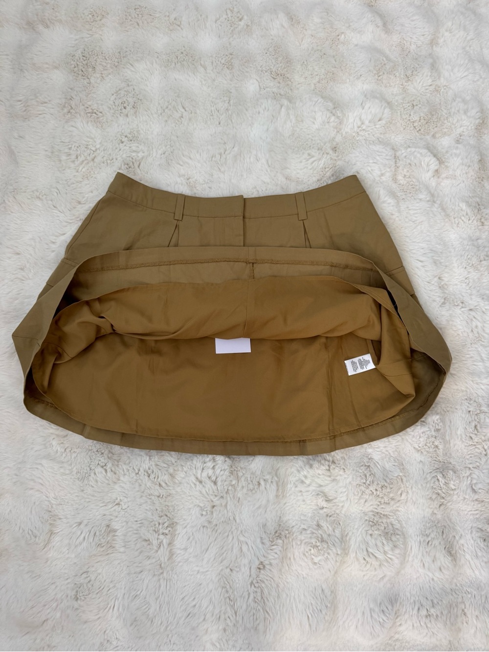 WAYF Khaki Pleated Mini Skirt (Size XL) - Picture 3 of 7